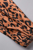 Dos piezas negro con volantes de patchwork de leopardo con estampado de calle medio cuello alto manga larga
