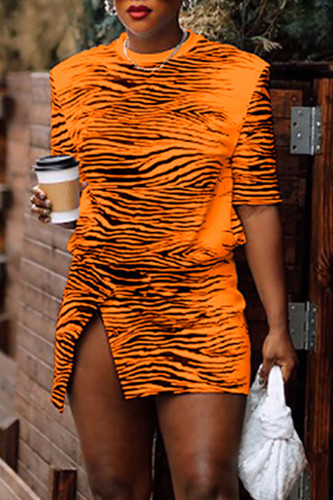 Tangerine Red Street Print Zebra Print Patchwork Slit O Neck Dresses