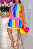 Прямые платья на тонких бретельках с цветным принтом в стиле пэчворк