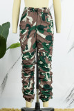 Grüne, lässige Camouflage-Print-Patchwork-Normal-Hosenbundhose mit konventionellem Volldruck