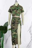 Army Green Casual Camouflage Print Kerstboom Gedrukt Patchwork Split Turndown Kraag Korte mouw Twee stukken