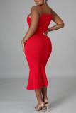 Красное повседневное сплошное лоскутное платье на бретельках в стиле пэчворк Платья