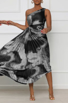 Zwarte Street Print Patchwork Fold Asymmetrische Rechte jurken met schuine kraag