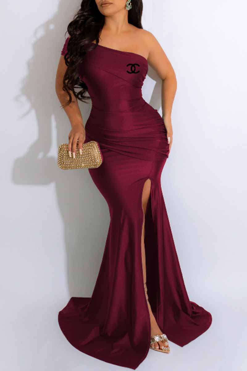 

Burgundy Sexy Print Slit Letter Off the Shoulder Wrapped Skirt Dresses