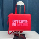 Rote Patchwork-Reißverschlusstaschen mit lässigem Straßendruck