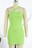 Ljusgröna sexiga solida rygglösa axelbandslösa klänningar