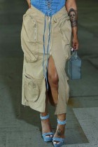 Falda color sólido convencional de cintura alta regular de patchwork sólido informal caqui