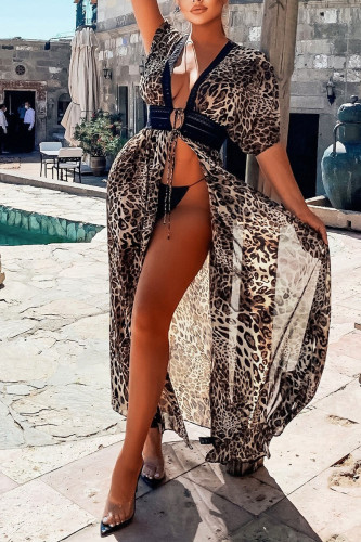 Vestido longo transparente com estampa de leopardo estampado marrom transparente