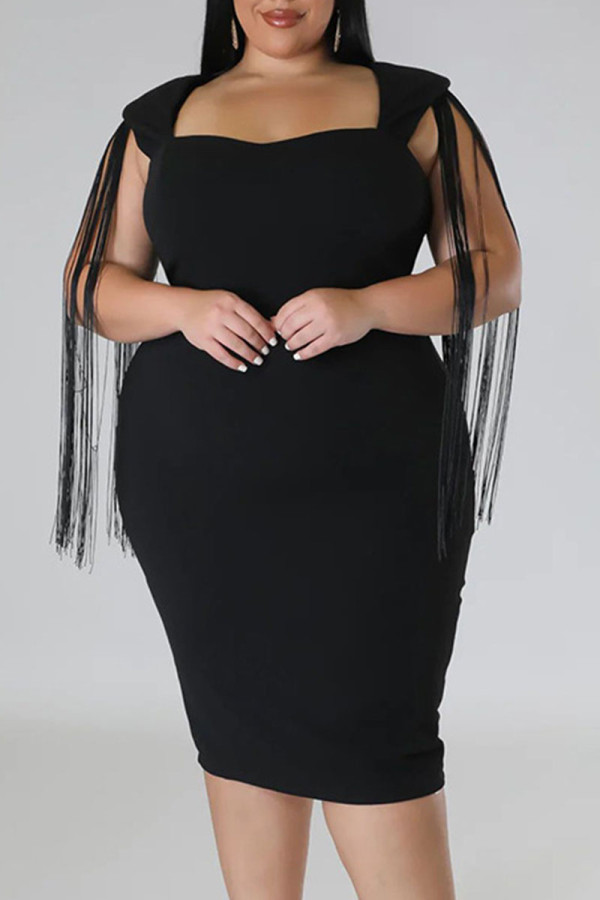 Vestidos de talla grande con cuello cuadrado y retazos de borlas sólidas negras sexy (sujeto al objeto real)