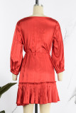 Vestidos plisados ​​con cuello en O y pliegues en patchwork sólido informal rojo