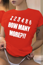 T-shirts décontractés à imprimé de rue patchwork lettre O à col rouge