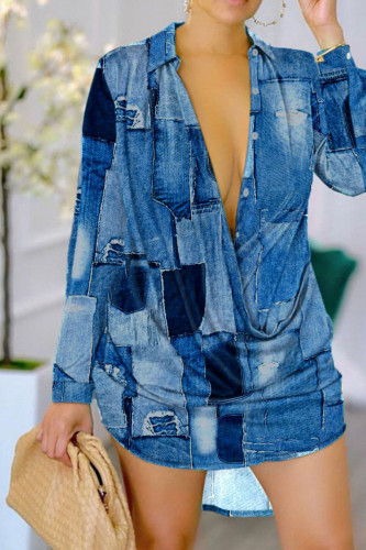 The cowboy blue Casual Print Patchwork Buckle Turndown Collar Straight Dresses