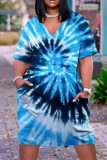 Hellblaues, lässiges Patchwork-Kleid mit V-Ausschnitt und kurzen Ärmeln