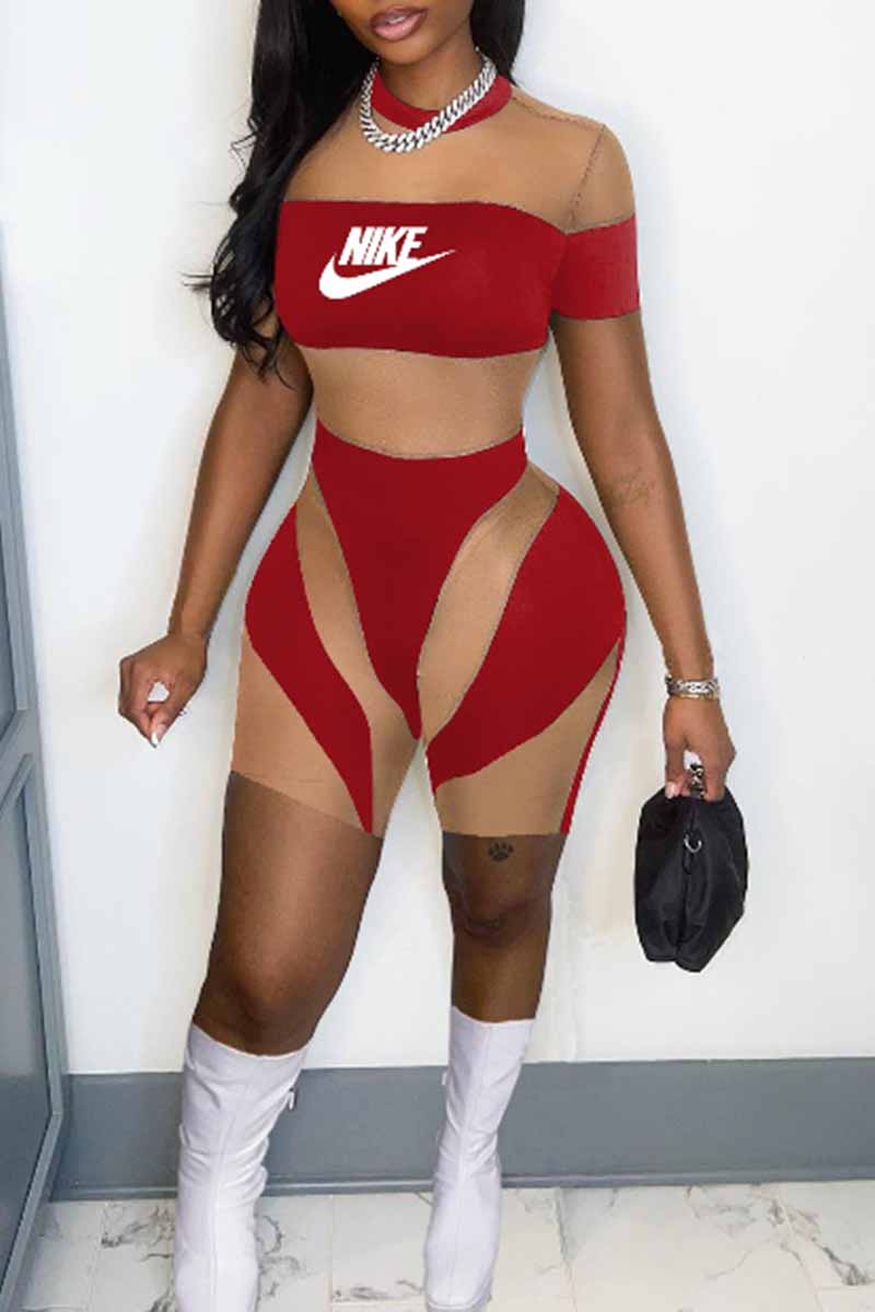 

Red Sexy Print Patchwork Letter O Neck Jumpsuits