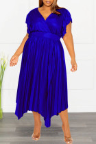 Vestidos plus size plissados ​​com decote em V liso casual azul