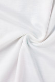 Белое повседневное платье-футболка с круглым вырезом и принтом в стиле пэчворк Платья