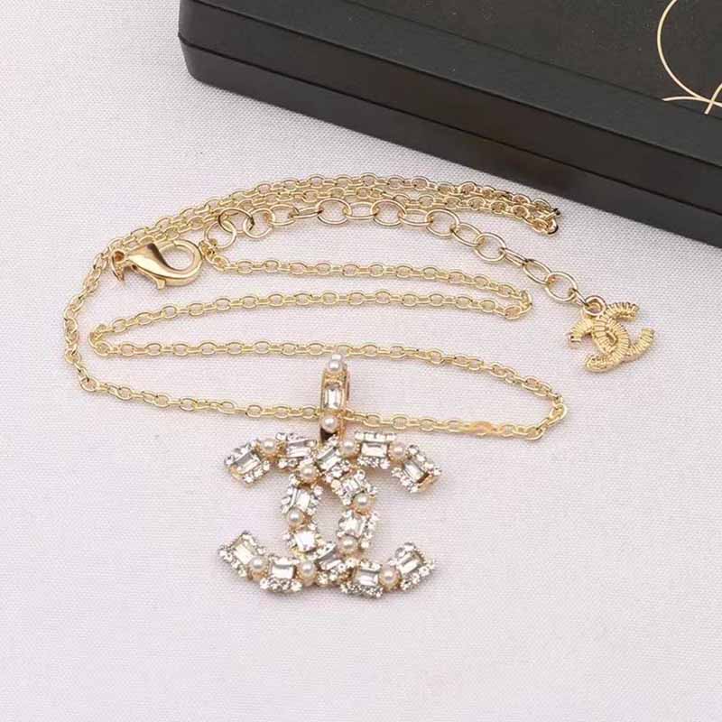 

Gold Simplicity Geometric Chains Rhinestone Necklaces