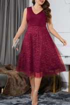 ローズレッドのエレガントなソリッドパッチワークVネックAラインプラスサイズドレス