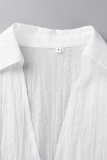 Robe chemise blanche sexy à col en V et patchwork