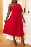 Vestidos plisados ​​de cuello oblicuo básico sólido casual rojo