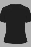 Camisetas pretas casuais com estampa de letra O no pescoço