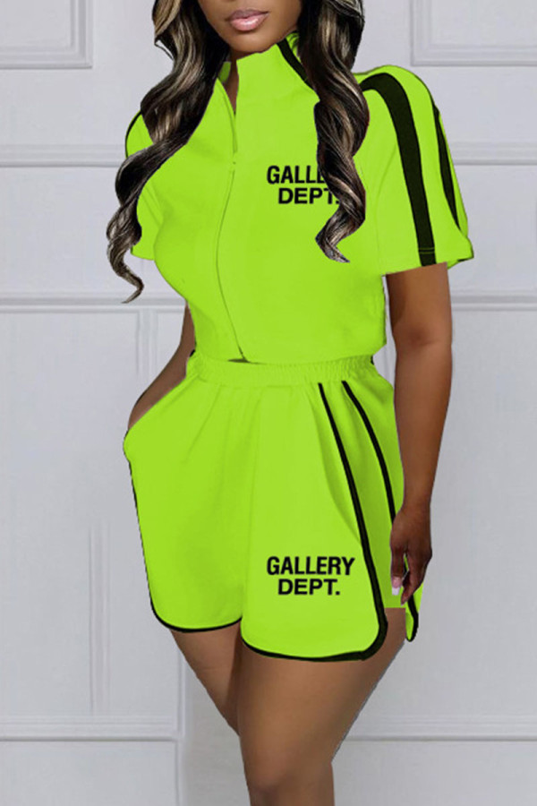 Fluoreszierendes Grün Casual Sportswear Print Patchwork Reißverschluss Kragen Kurzarm Zweiteiler