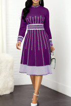 Фиолетовые повседневные платья в горошек с принтом и круглым вырезом в стиле пэчворк