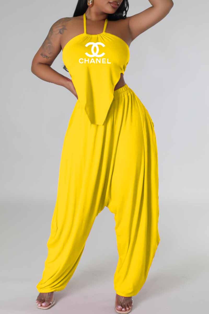 

Yellow Sexy Street Print Bandage Letter Halter Sleeveless Two Pieces