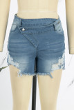 Pantalones cortos de mezclilla asimétricos de cintura alta con borlas rasgadas de calle azul cielo