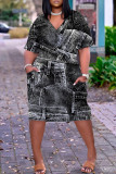 Schwarzes, lässiges Patchwork-Kleid mit V-Ausschnitt und kurzen Ärmeln