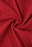 Vestidos plisados ​​de cuello oblicuo básico sólido casual rojo