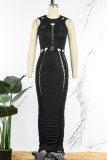 Черное сексуальное однотонное длинное платье с круглым вырезом