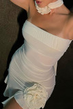 Vestido de malla sin tirantes asimétrico con apliques de retazos sólidos sexy blanco Vestidos