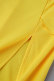 Vestidos de saia em um degrau amarelo casual patchwork sólido com decote em bico