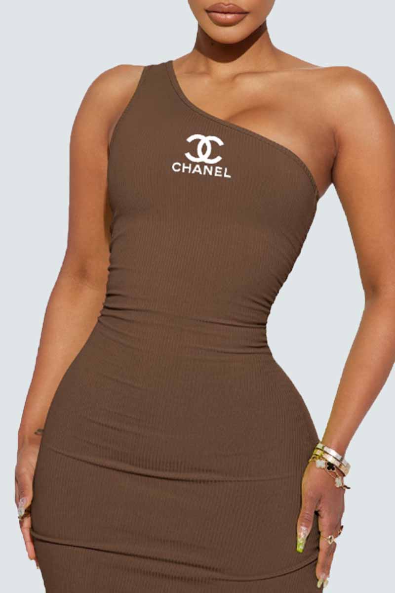

Light Coffee Sexy Print Letter One Shoulder One Step Skirt Dresses