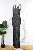 Черное сексуальное однотонное длинное платье с разрезом на спине и бретельками