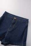 Темно-синие повседневные однотонные узкие джинсовые шорты с высокой талией в технике пэчворк