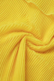 Vestidos plissados ​​ombro a ombro lisos casuais amarelos (sem cinto)