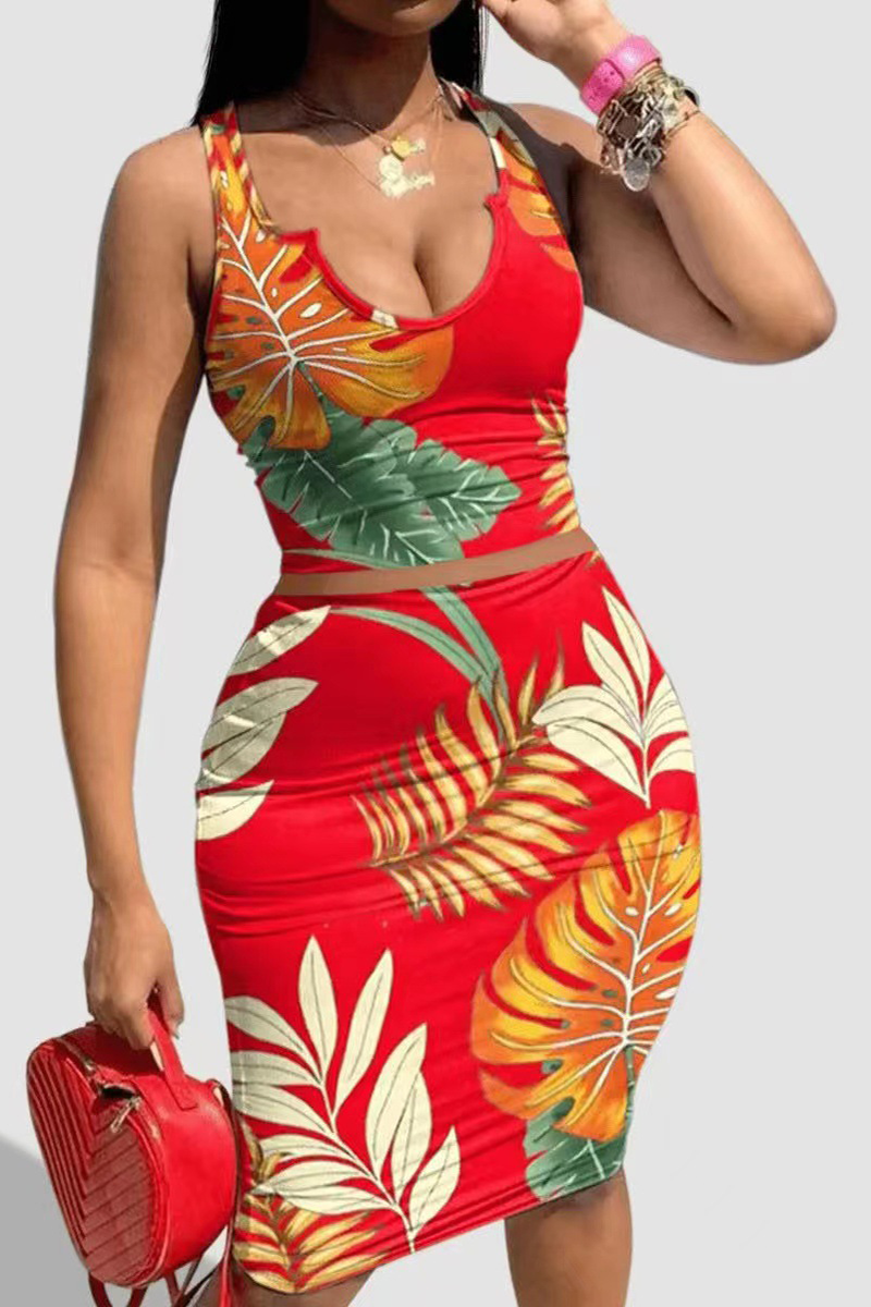 

Red Sexy Casual Floral Tie-dye V Neck Wrapped Skirt Plus Size Two Pieces