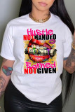 T-shirt con collo a lettera stampata con labbra da strada casual rosa bianche