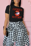 T-shirts noirs Street Daily Lips imprimé patchwork lettre O cou