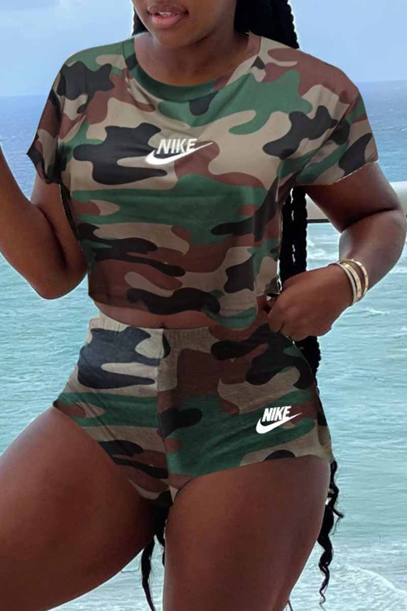 

Camouflage Casual Print Letter O Neck Short Sleeve Three Pieces