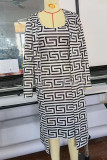 Rose Red Casual Print Patchwork U Neck Plus Size Two Pieces(Without Belt)