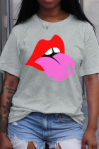 Серые повседневные футболки с круглым вырезом в стиле пэчворк с принтом Street Lips