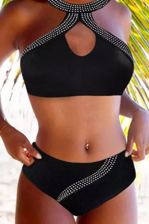 Schwarzer, sexy, gepunkteter Verband mit ausgehöhlten, rückenfreien Badeanzügen (mit Polsterungen)