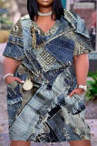 De cowboyblauwe Casual Street Vintage Print Maak Old Pocket V-hals A-lijn Grote maten jurken