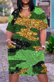 Армейское зеленое повседневное платье в стиле пэчворк с V-образным вырезом и короткими рукавами