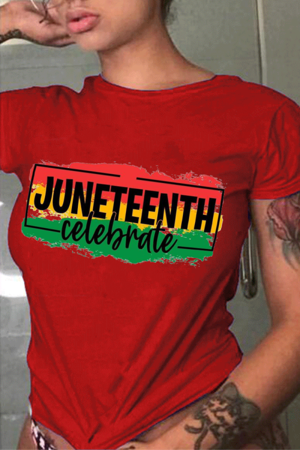 Camisetas con cuello en O de letras de patchwork con estampado vintage casual rojo