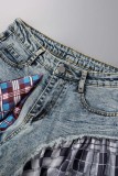Pantaloncini di jeans con taglio a stivale a vita media con balze a blocchi di colore scozzesi casual azzurri