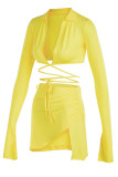 Желтый модный сексуальный сплошной бинт с разрезом и V-образным вырезом с длинным рукавом из двух частей